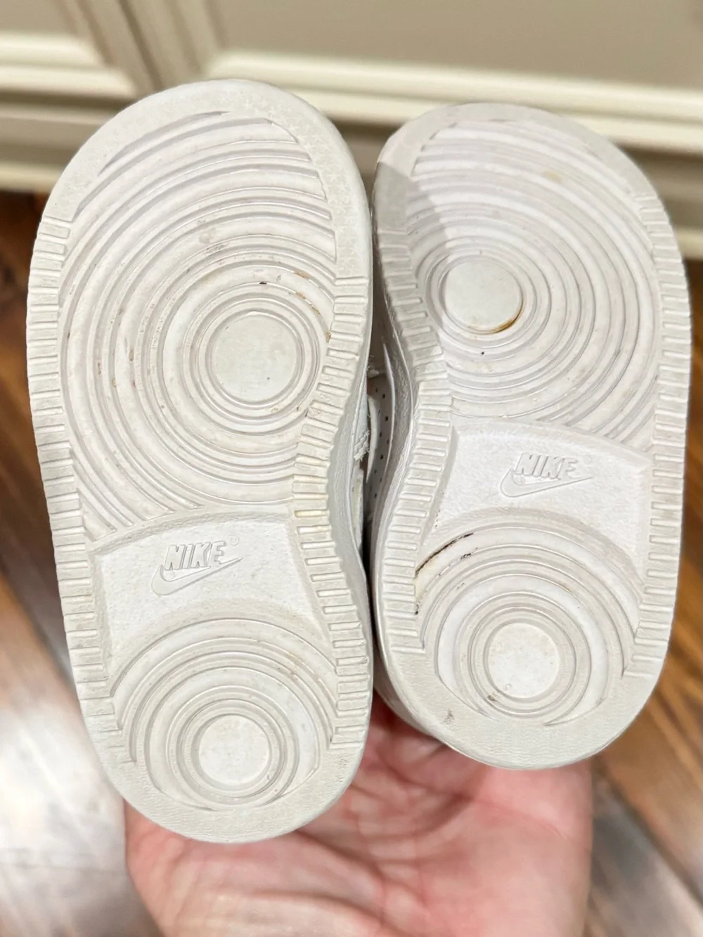 Toddler Nike Tennis Shoes Size 5
